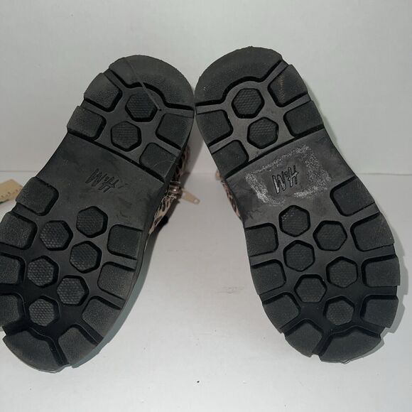 H&M Little Girls 8.5 Warm-lined Boots with Laces Light beige/leopard print - Picture 5 of 7
